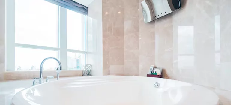 Bathroom Window Coverings in Poinciana, FL