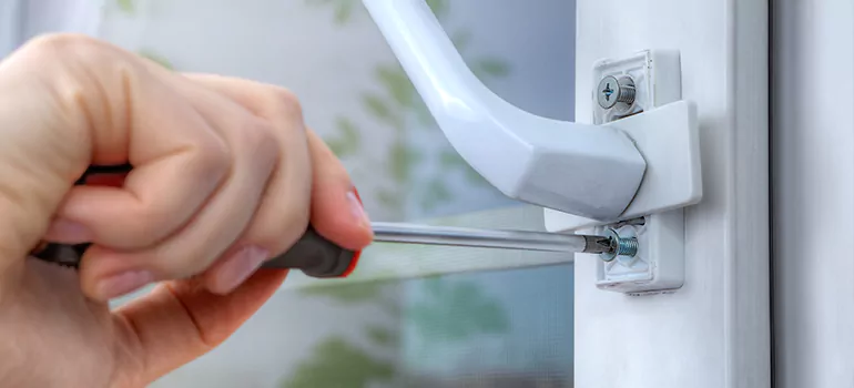 Window Crack Repair in Poinciana, FL