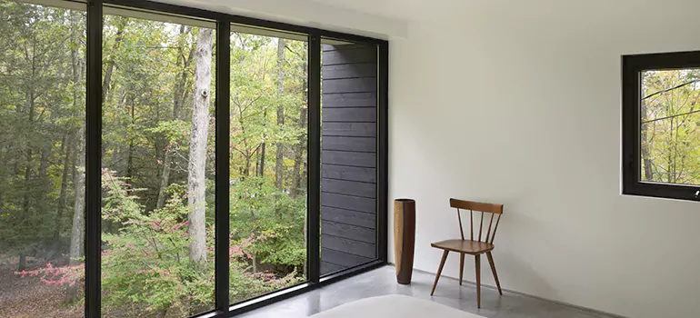 Bulletproof Window Protection Services in Poinciana, FL